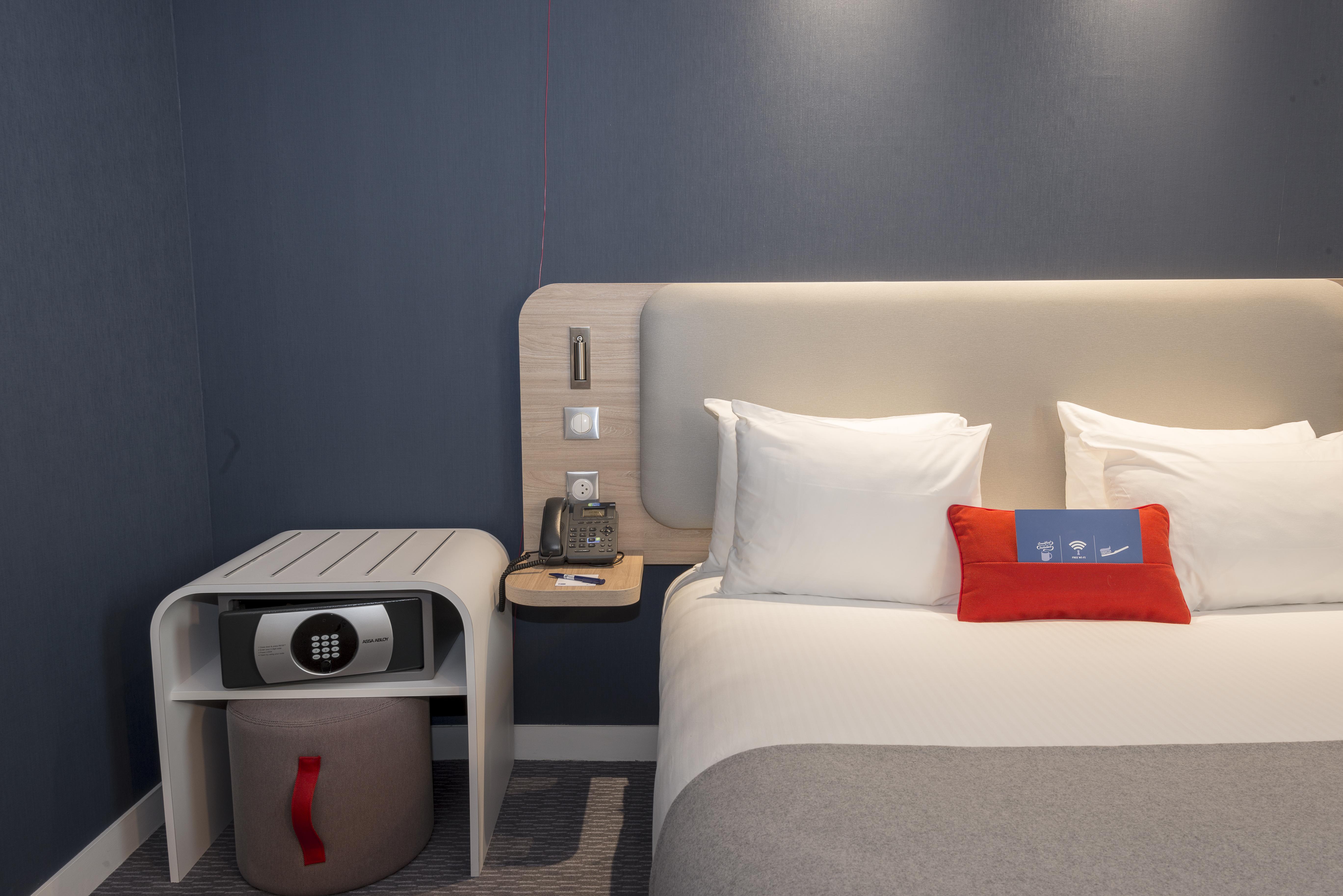 Holiday Inn Express Paris - Velizy By Ihg Kültér fotó