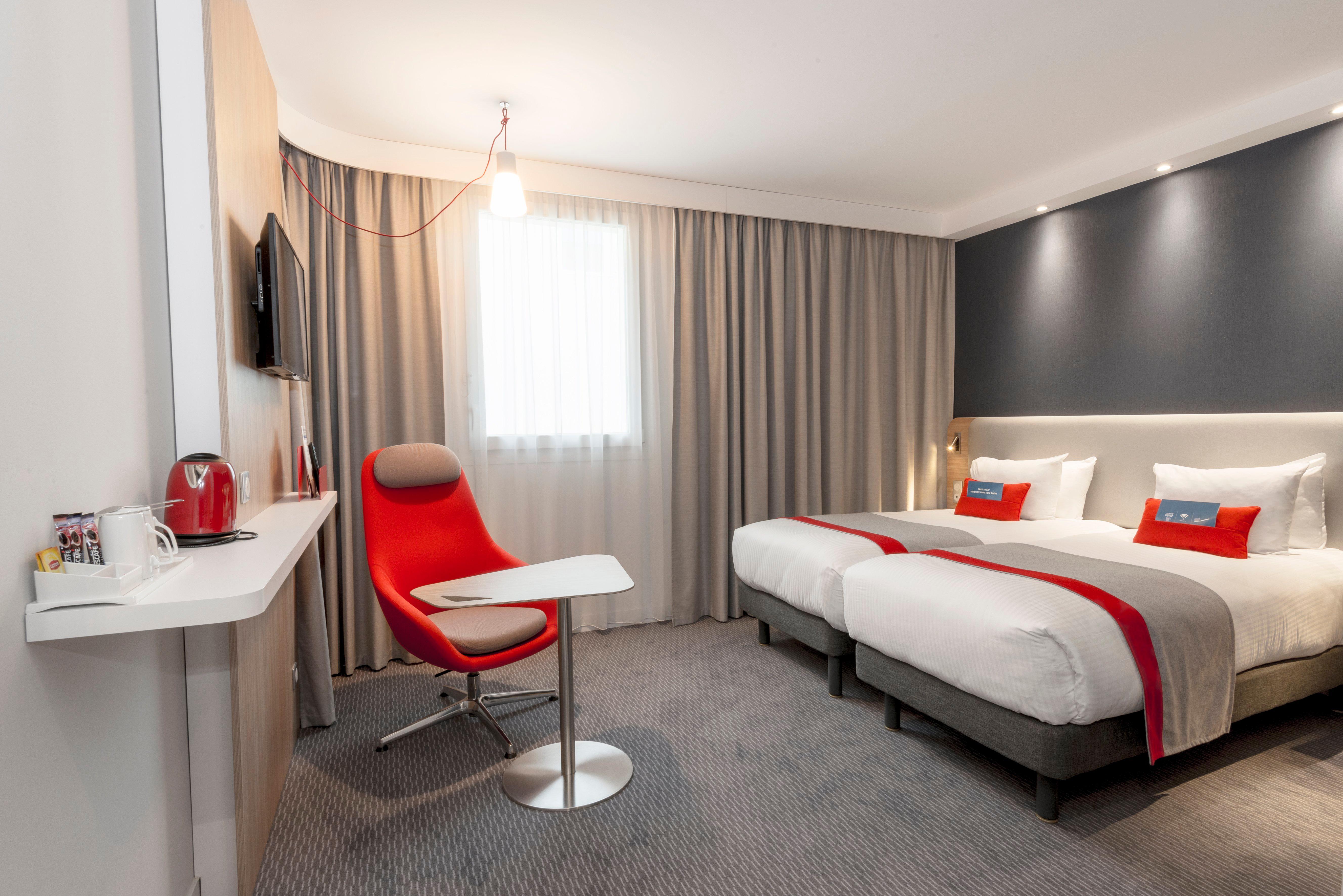 Holiday Inn Express Paris - Velizy By Ihg Kültér fotó