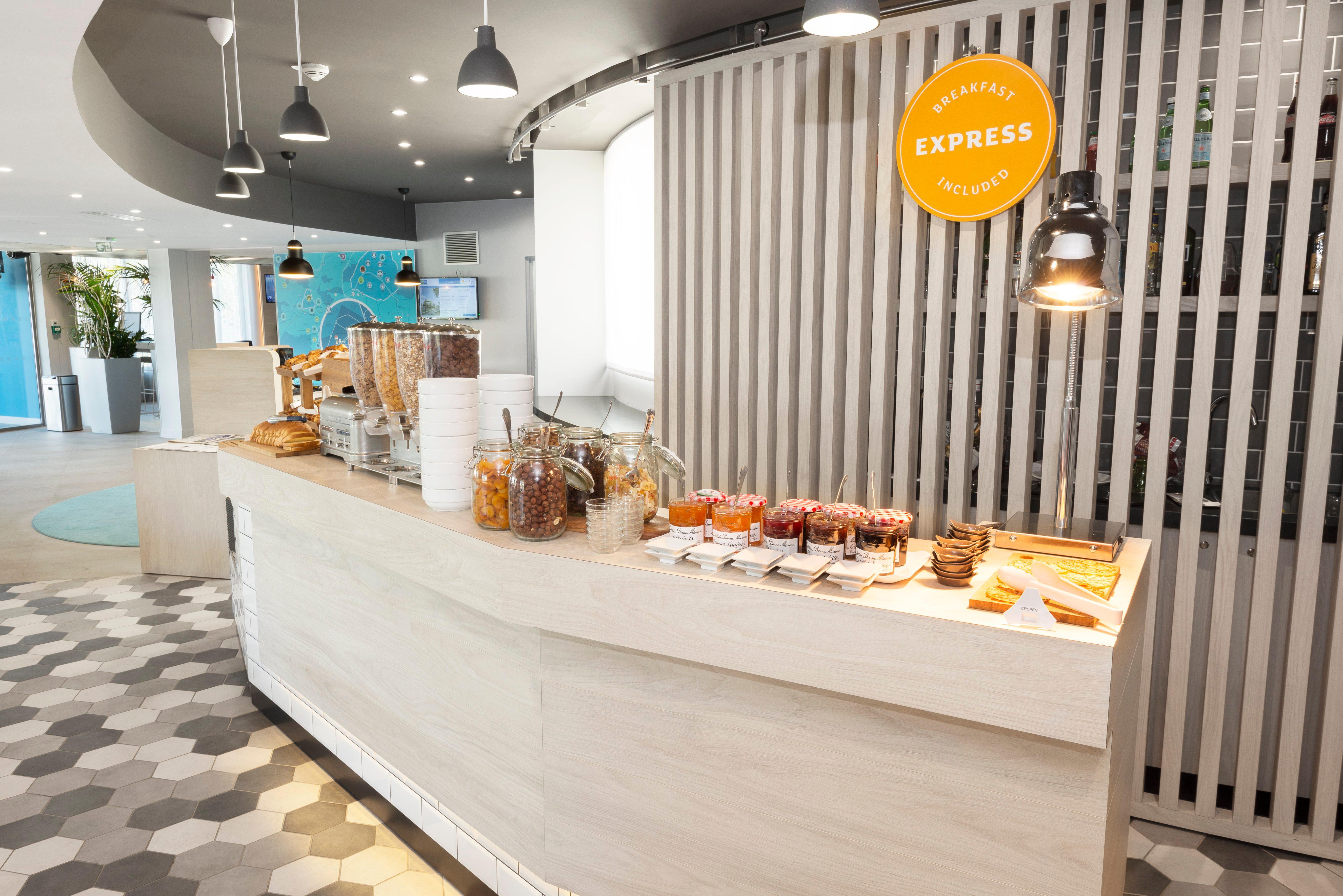 Holiday Inn Express Paris - Velizy By Ihg Kültér fotó