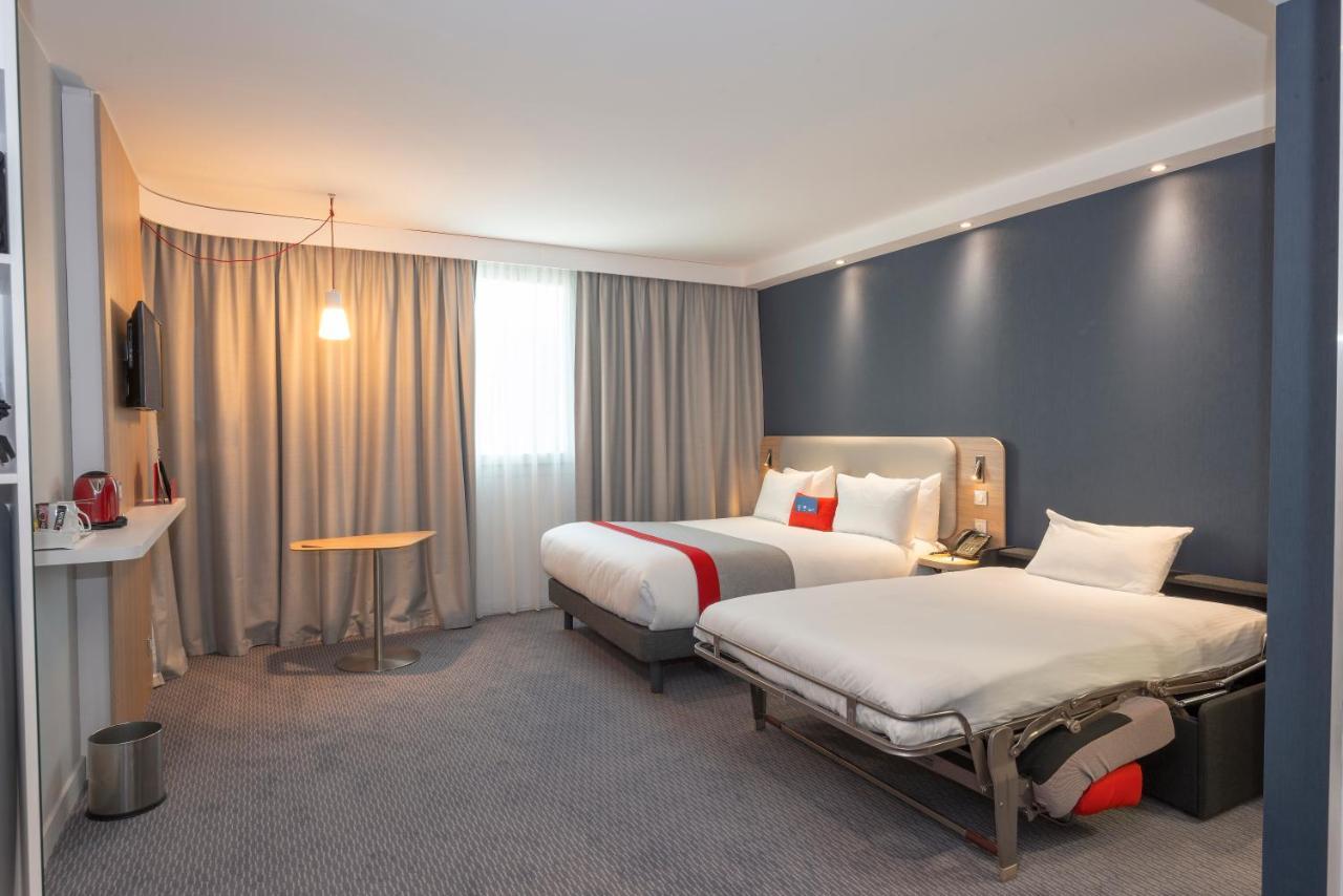 Holiday Inn Express Paris - Velizy By Ihg Kültér fotó