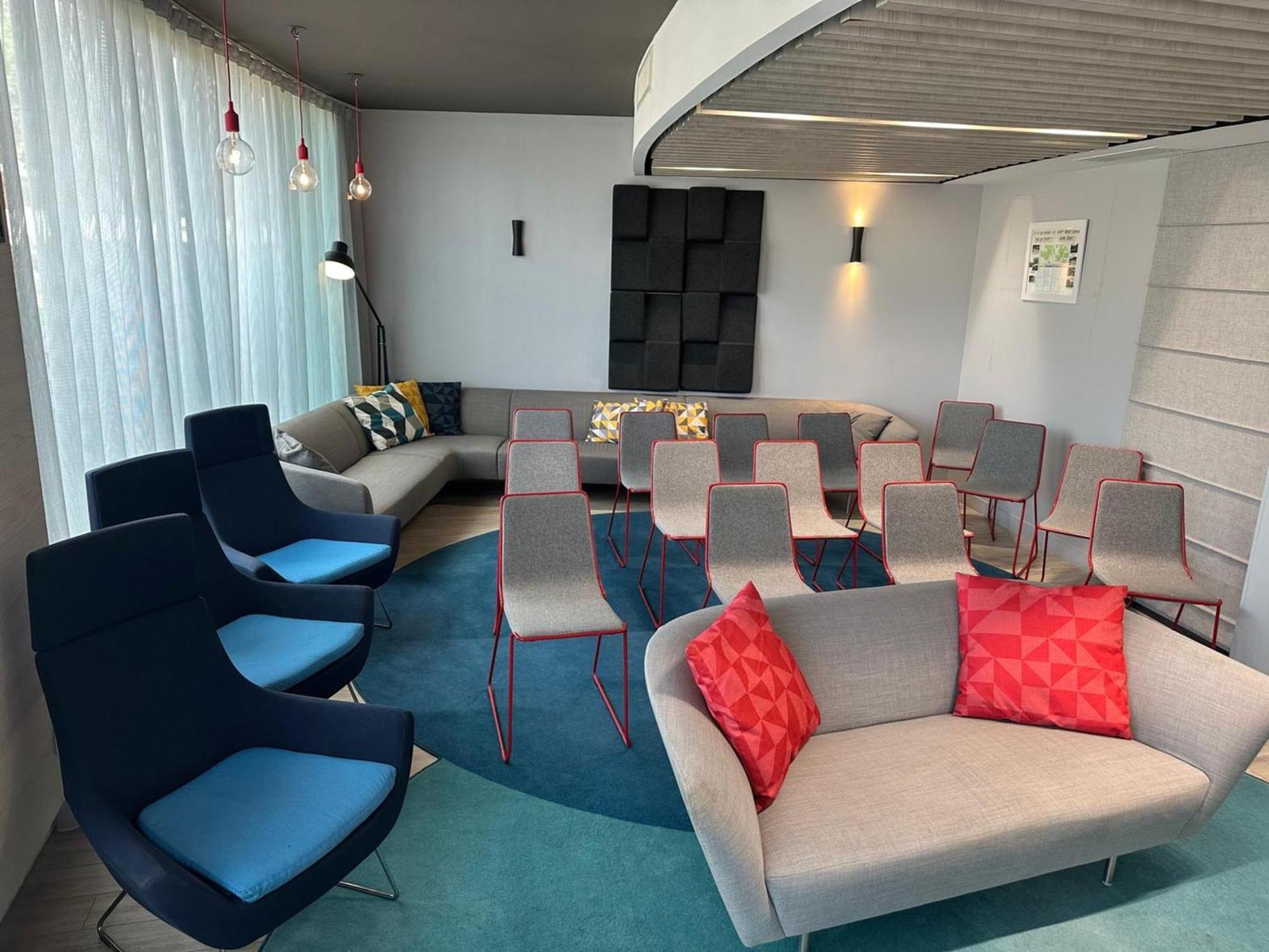 Holiday Inn Express Paris - Velizy By Ihg Kültér fotó