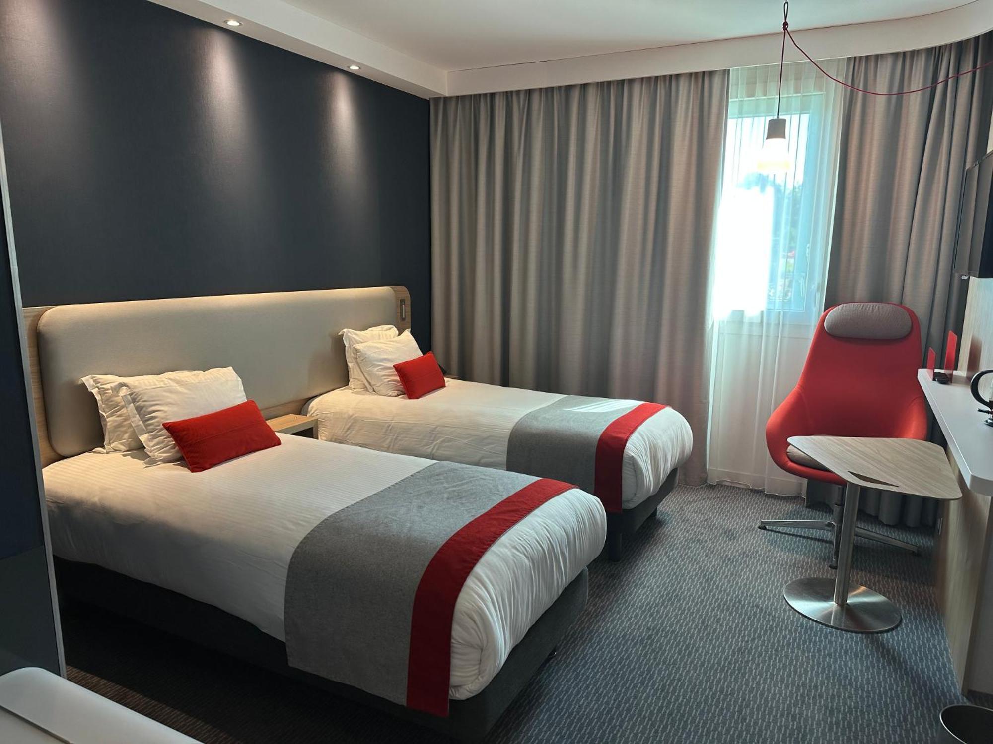 Holiday Inn Express Paris - Velizy By Ihg Kültér fotó