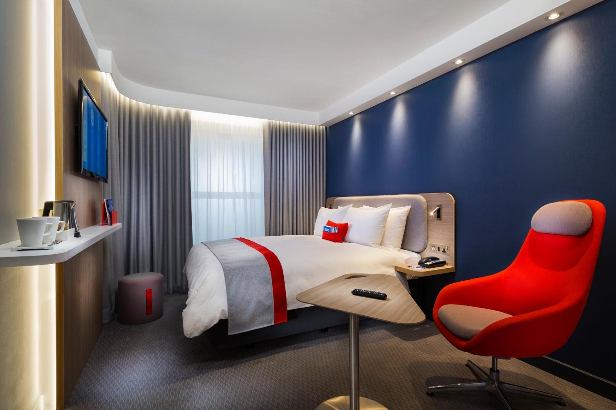 Holiday Inn Express Paris - Velizy By Ihg Kültér fotó